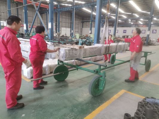 Chromeはコーティングのサッカー・ロッドの挿入物ポンプ プランジャーAISI 1045鋼鉄をめっきした