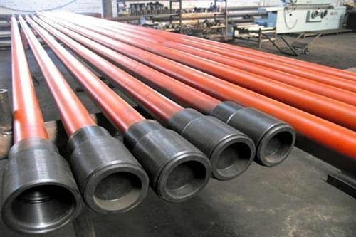 表面下のサッカー・ロッド薄いポンプでくむ- Chromeが付いている囲まれた棒の挿入物ポンプはコーティングをめっきした